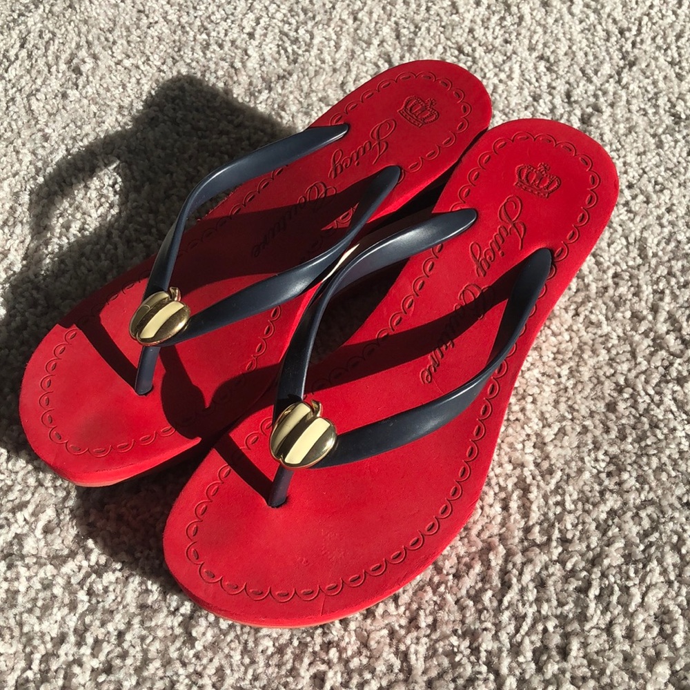 Wedge flip flops ..Smells like Juicy couture 🍎🍎